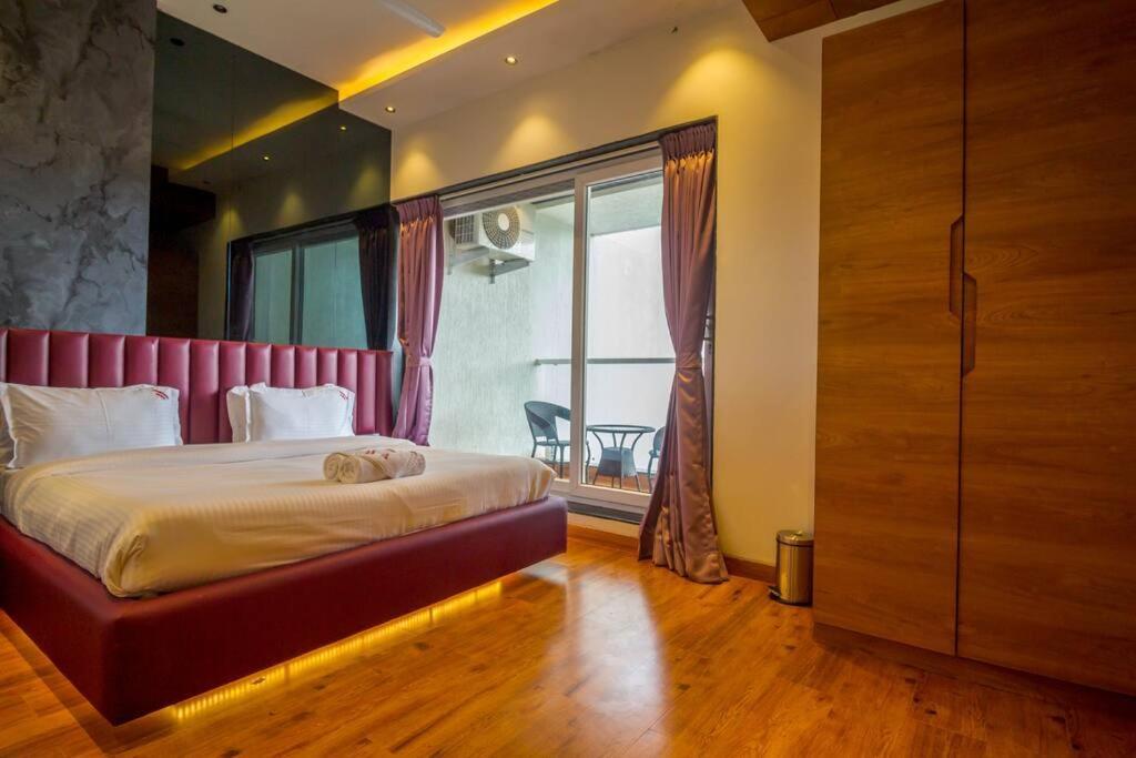 Celebrity Villa Игатпури Экстерьер фото