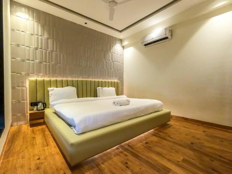 Celebrity Villa Игатпури Экстерьер фото